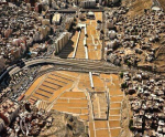 An aerial view of the blessed Graves of Makkah. The wife, child and companins of Rasool'Allah are buried here. عليه و صحبه الصلاة و السلام